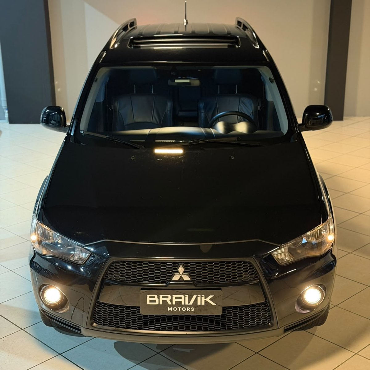 MITSUBISHI OUTLANDER 2.0