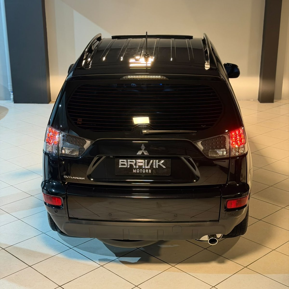 MITSUBISHI OUTLANDER 2.0